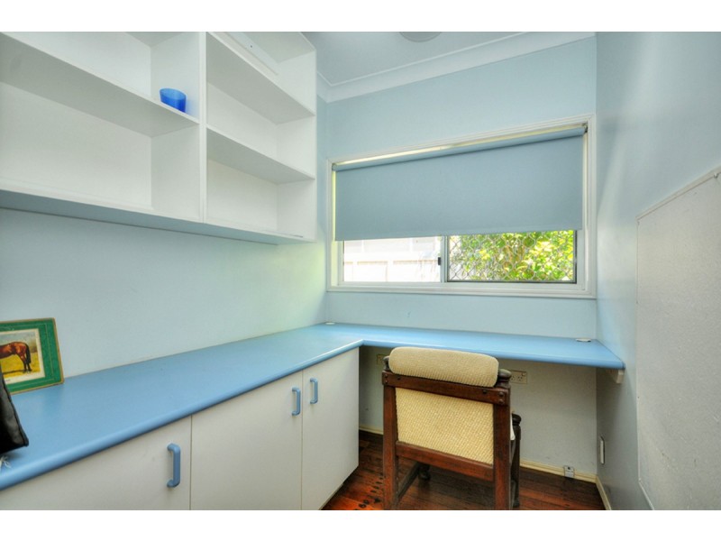 15 Nevenia Street, Labrador QLD 4215