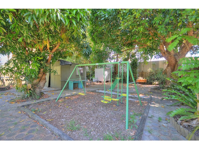 15 Nevenia Street, Labrador QLD 4215