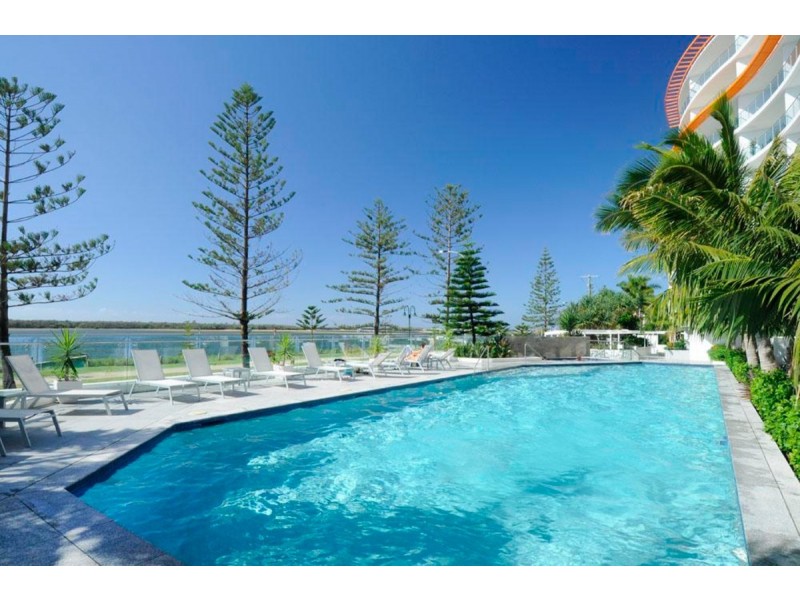 204/430 Marine Parade, Biggera Waters QLD 4216