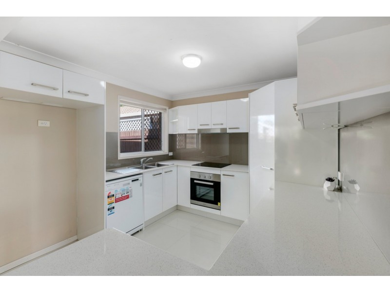 1/35 Kenny Drive, Labrador QLD 4215