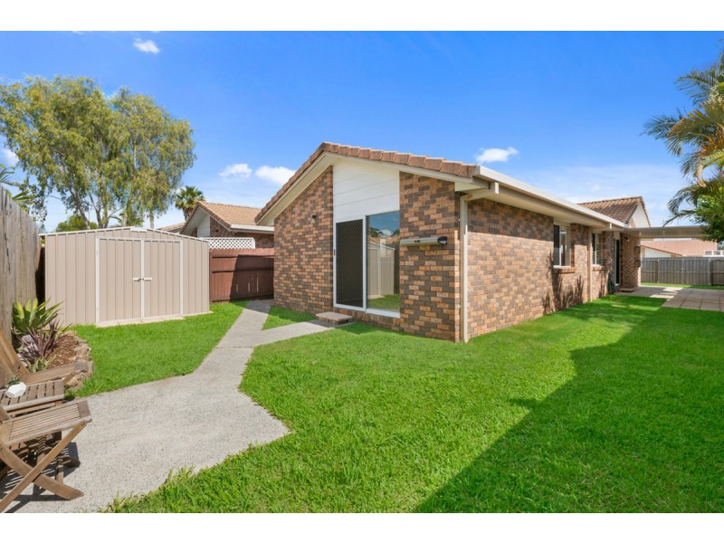 1/35 Kenny Drive, Labrador QLD 4215