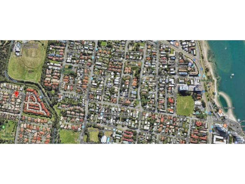 1/35 Kenny Drive, Labrador QLD 4215