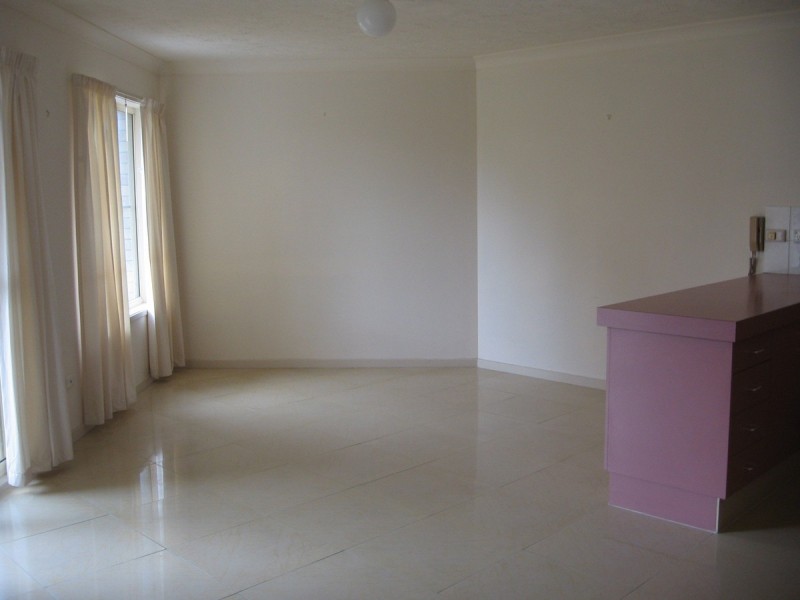 6/10 Brisbane Road, Labrador QLD 4215