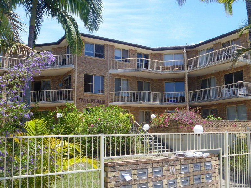 6/10 Brisbane Road, Labrador QLD 4215