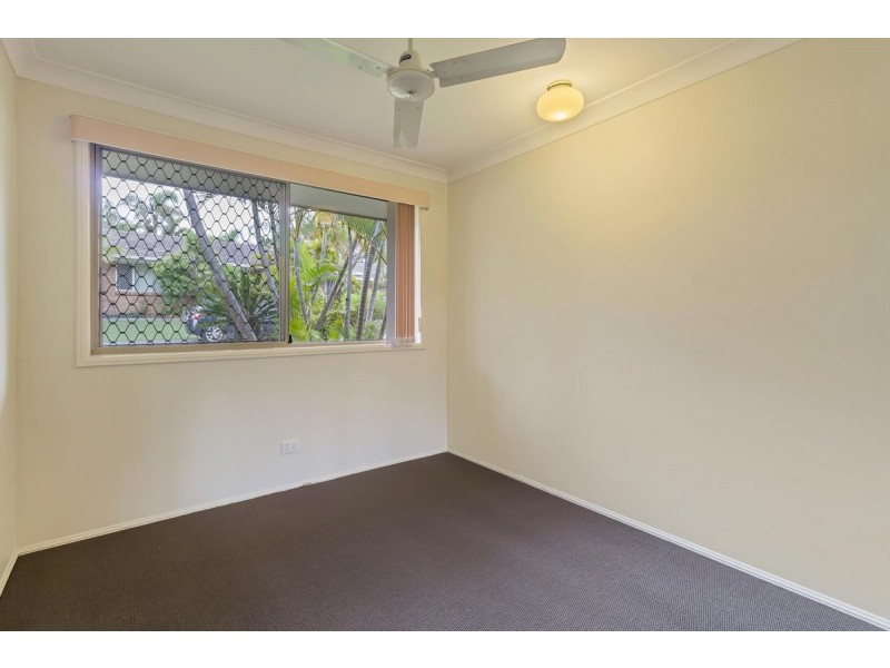 27/33 Edmund Rice Drive, Southport QLD 4215