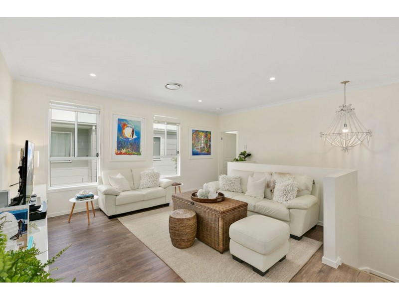 2/19 Cawthray Street, Biggera Waters QLD 4216