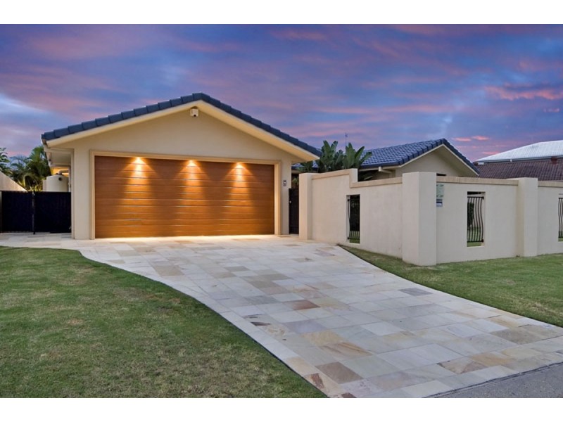 5 Seabreeze Street, Paradise Point QLD 4216