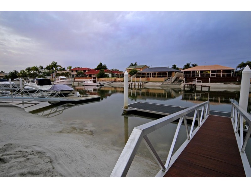 5 Seabreeze Street, Paradise Point QLD 4216