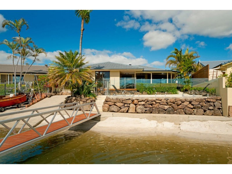 5 Seabreeze Street, Paradise Point QLD 4216