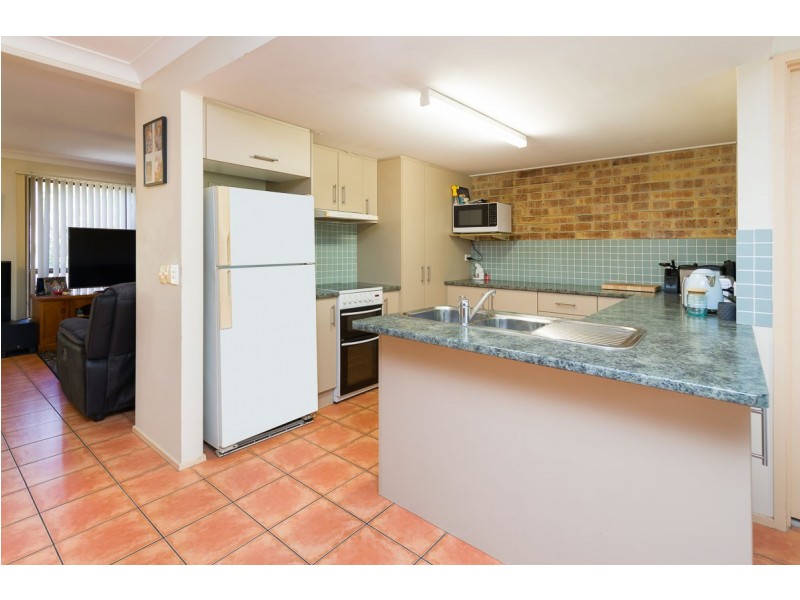 31/71 Olsen Avenue, Labrador QLD 4215