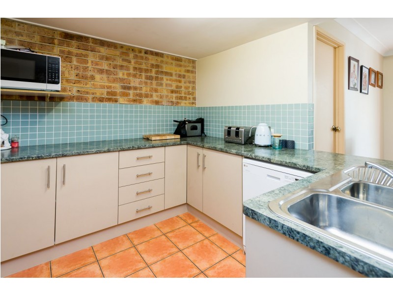 31/71 Olsen Avenue, Labrador QLD 4215