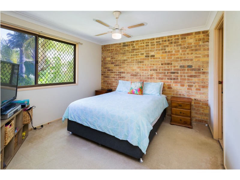 31/71 Olsen Avenue, Labrador QLD 4215
