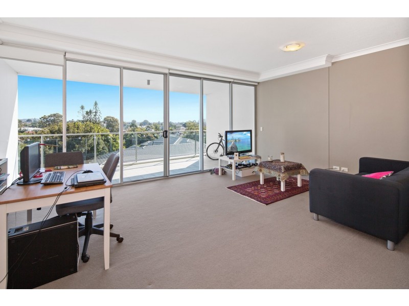 506/430 Marine Parade, Biggera Waters QLD 4216