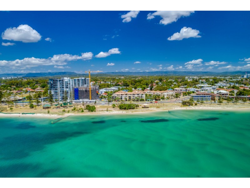 307/392 Marine Parade, Labrador QLD 4215