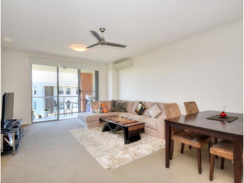 635/64-68 Sickle Avenue, Hope Island QLD 4212