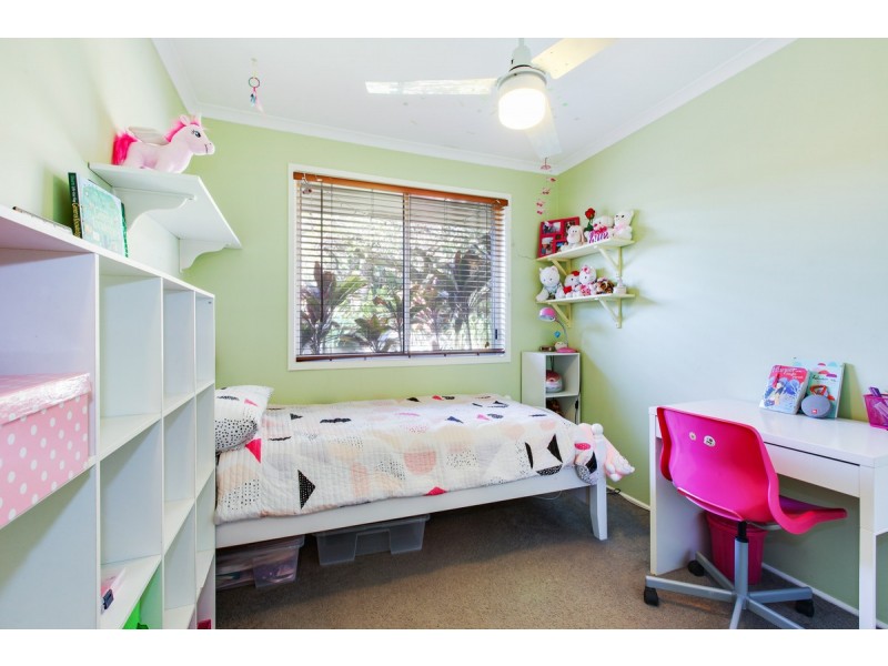 1/79 Usher Avenue, Labrador QLD 4215