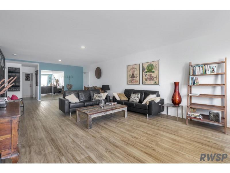 6/8-10 Victor Avenue, Paradise Point QLD 4216