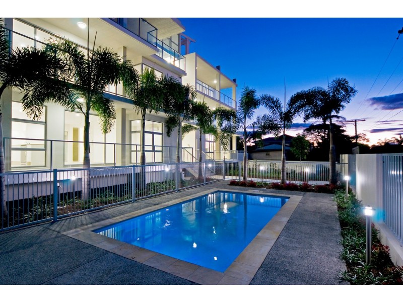 6/8-10 Victor Avenue, Paradise Point QLD 4216