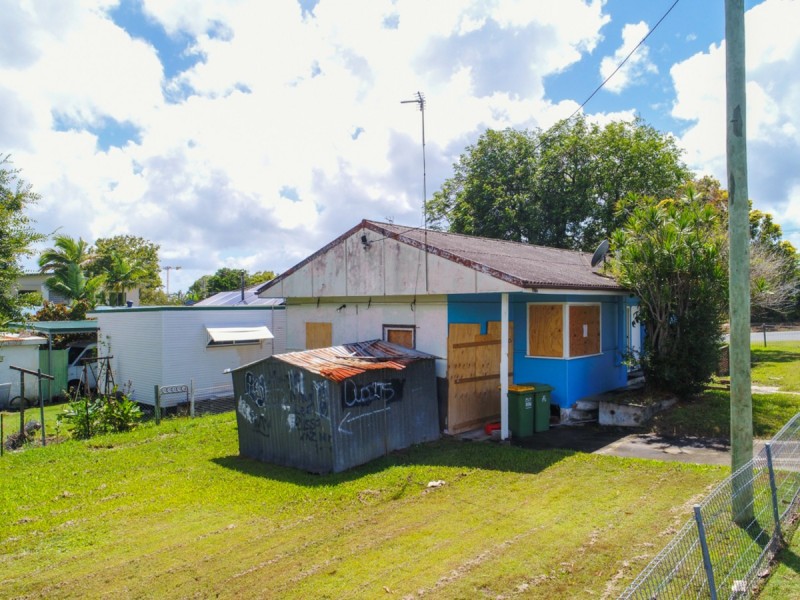 57 Robert Street, Labrador QLD 4215