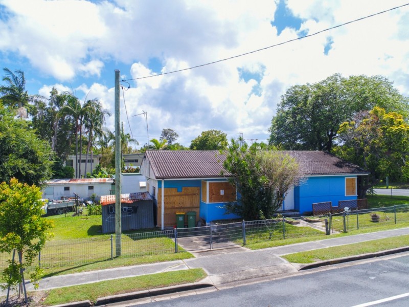 57 Robert Street, Labrador QLD 4215