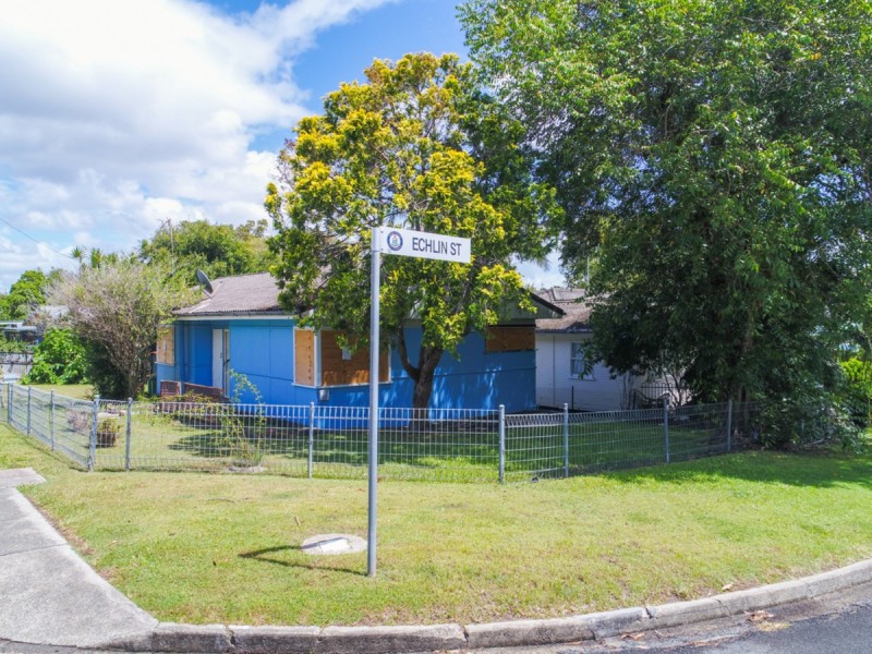 57 Robert Street, Labrador QLD 4215