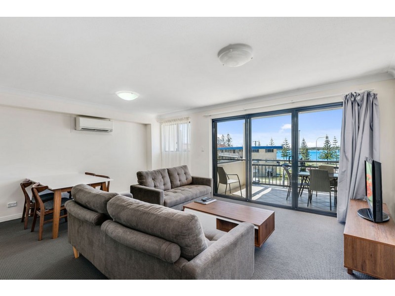 312/392 Marine Parade, Labrador QLD 4215