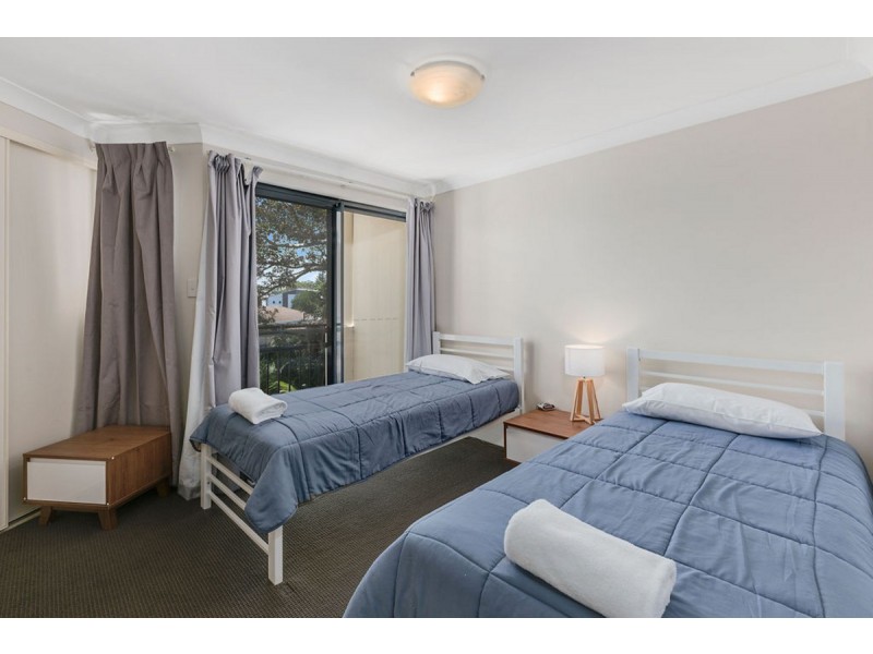 312/392 Marine Parade, Labrador QLD 4215