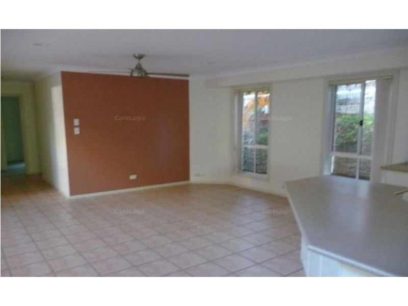4 Thyme  Court, Runaway Bay QLD 4216