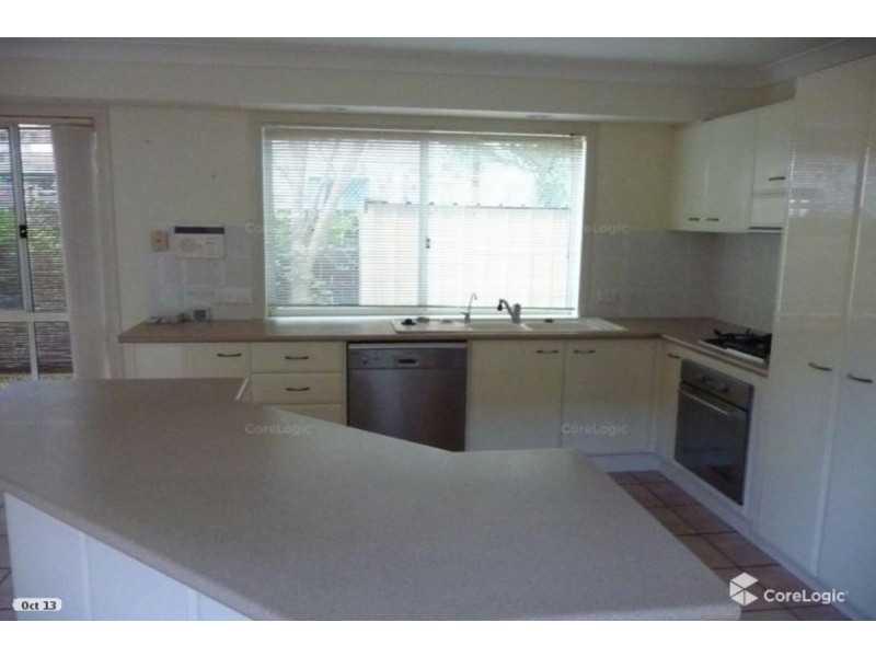 4 Thyme  Court, Runaway Bay QLD 4216