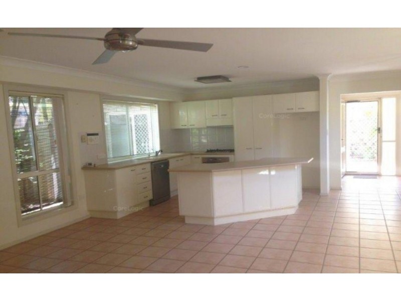 4 Thyme  Court, Runaway Bay QLD 4216