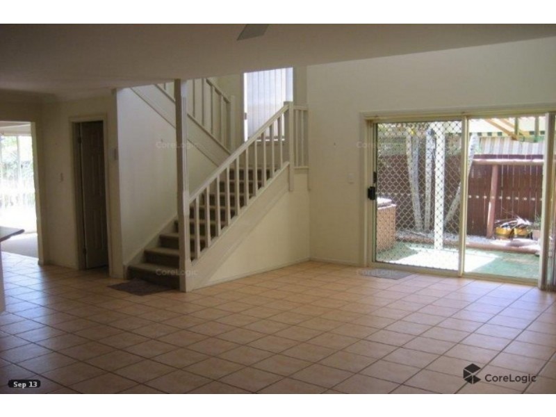 4 Thyme  Court, Runaway Bay QLD 4216