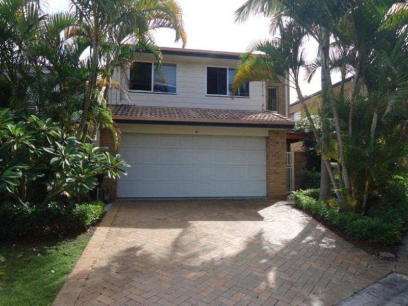 11 Thyme Court, Runaway Bay QLD 4216