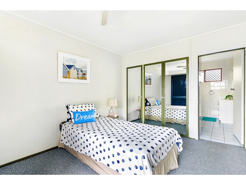 14/224 Marine Parade, Labrador QLD 4215