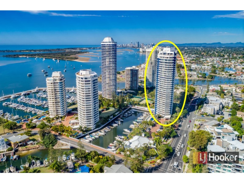 66/21 Bayview Street, Runaway Bay QLD 4216