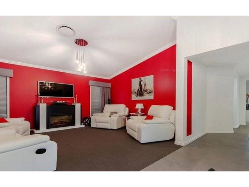 8 Pacha Close, Coomera QLD 4209