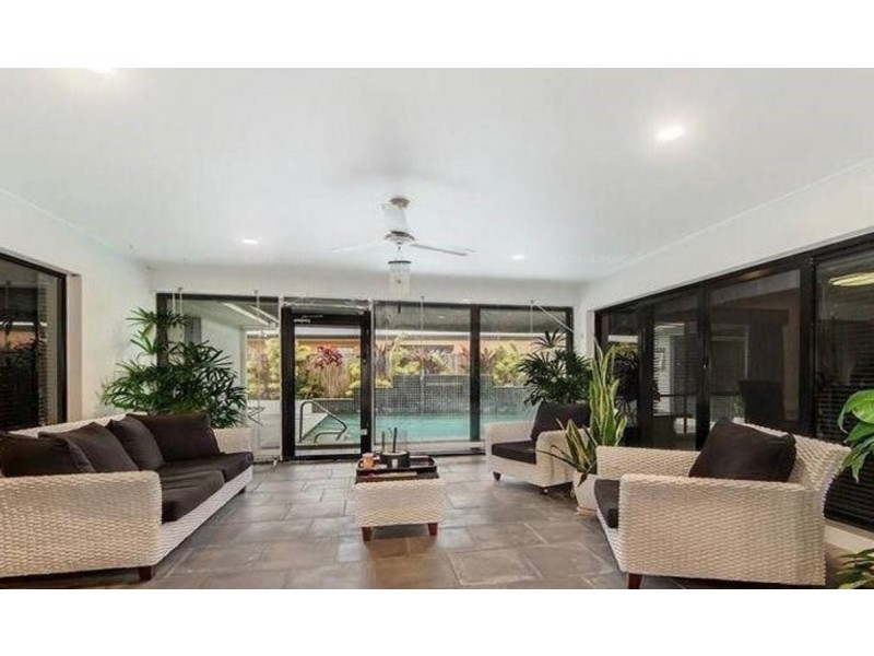 8 Pacha Close, Coomera QLD 4209