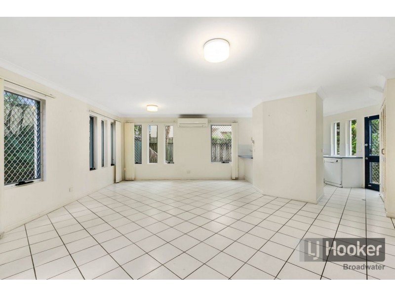 2/16 Hollywell Road, Biggera Waters QLD 4216