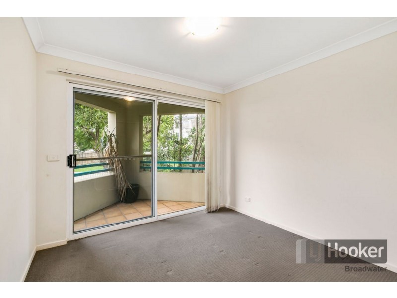 2/16 Hollywell Road, Biggera Waters QLD 4216