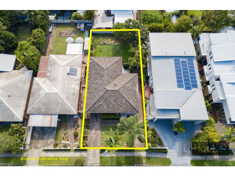 18 Billington Street, Labrador QLD 4215