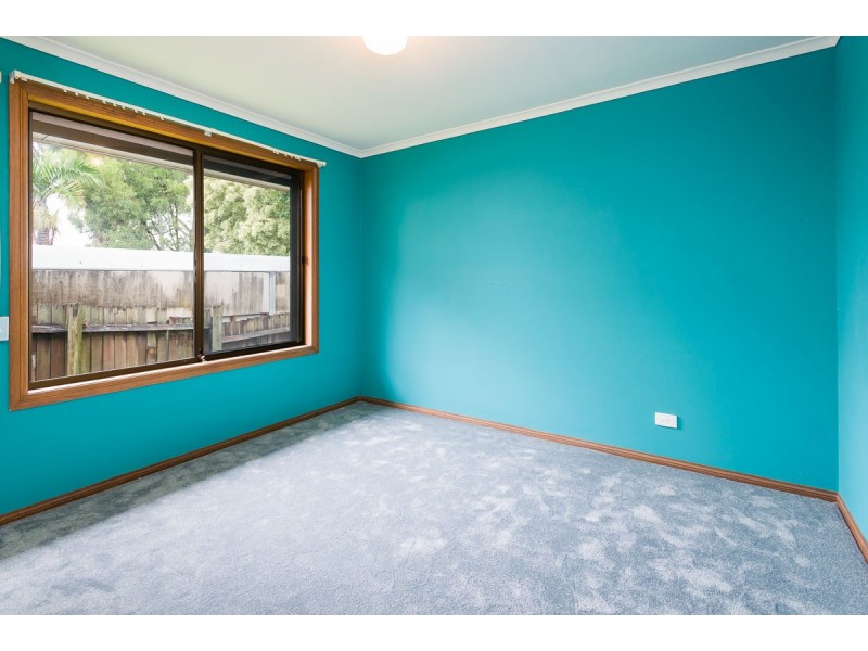 2/2 Morinda Way, Labrador QLD 4215