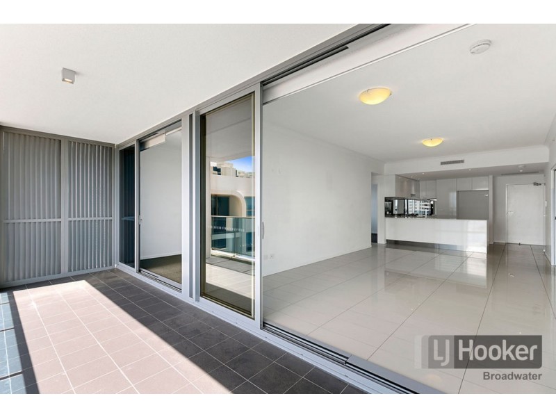 820/19 Imperial Parade, Labrador QLD 4215