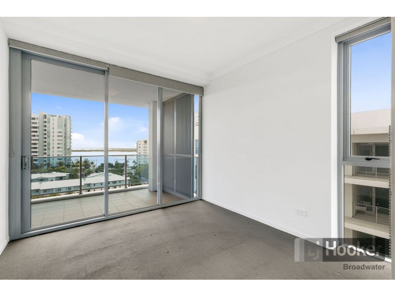 820/19 Imperial Parade, Labrador QLD 4215