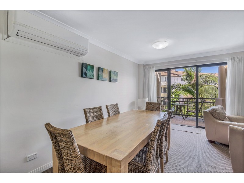 308/392 Marine Parade, Labrador QLD 4215