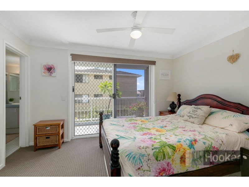 10/111 Frank Street, Labrador QLD 4215