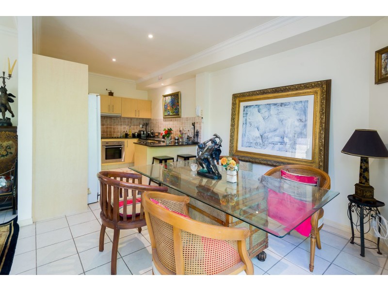 7/395 Pine Ridge Road, Runaway Bay QLD 4216