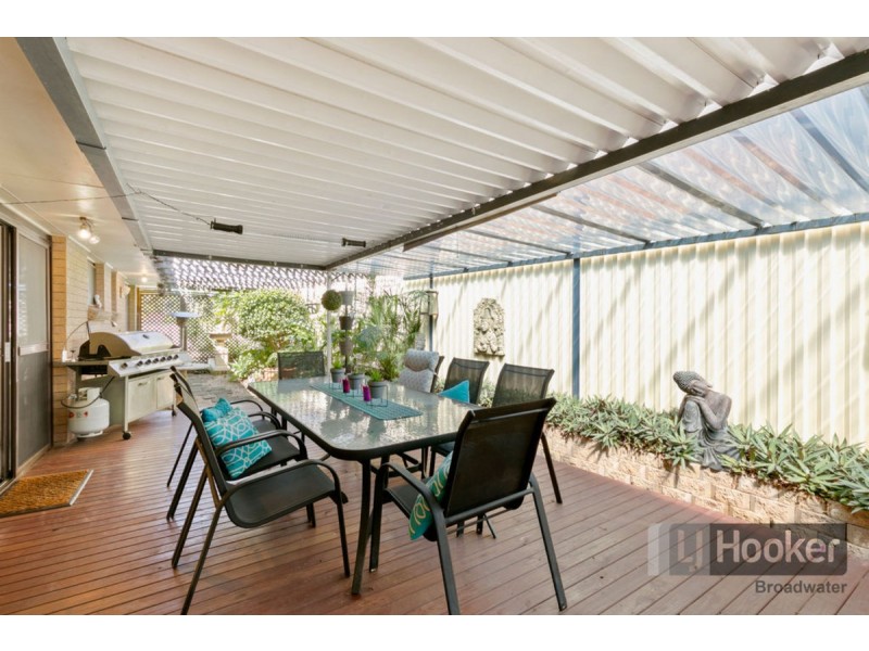 2 Wallaroo Way, Ashmore QLD 4214