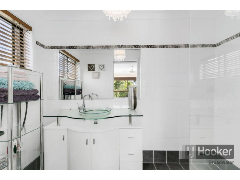 2 Wallaroo Way, Ashmore QLD 4214