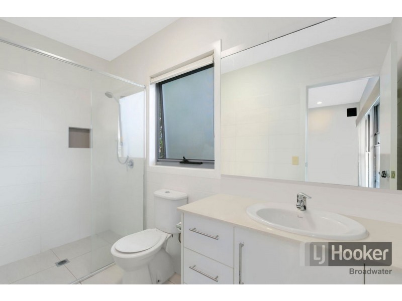 2/32 Parr Street, Biggera Waters QLD 4216