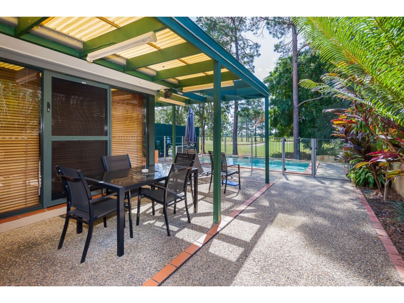 29 Ballybunyon Crescent, Hope Island QLD 4212