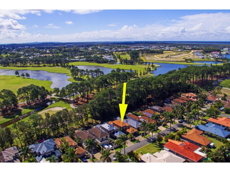 29 Ballybunyon Crescent, Hope Island QLD 4212